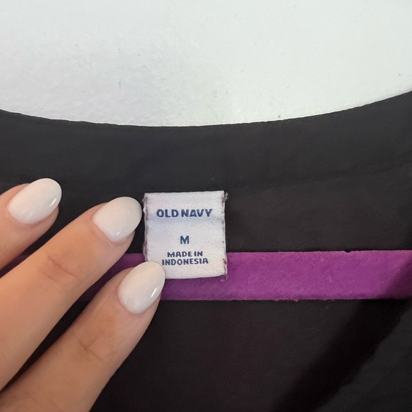 Old Navy Floral Blouse - Picture 2 of 2